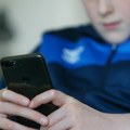 Panika među roditeljima u crnoj gori: Dečaku (12) stigla poruka sa nepoznatog broja, a kada ju je otvorio usledio je šok…