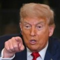 Američko oružje će nastaviti pristizati u Ukrajinu preko NATO-a, kaže Trump