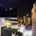 Звезда Елите 9 стигла у лукс комбију: Унутра бела кожа, звездано небо и поклони, кад је изаша он сви занемели