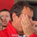 Ataman stao pred navijače, pa počeo da plače kao malo dete! Izvinio se celoj Turskoj na dočeku! Pogledajte snimak koji obilazi…