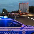 Nesvakidašnja scena na magistrali kod Gornjeg Milanovca: Saobraćaj otežan, stigla i policija