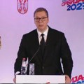 „Kao nekada kod Staljina“: Reakcije na Vučićev govor koji je prenosilo 48 TV kanala
