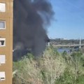 (Video) Požar u Novom Sadu Na Limanu izgorela konstrukcija Skejt parka kod studentskih domova