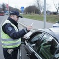 Porodica ostala u šoku: Devojku (25) zaustavila policija zbog više prekršaja, pravi haos nastupio kada se oglasila njena…