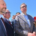 "Opozicija bolje da ne gleda istraživanja" Vučić: SNS na preko 51 odsto