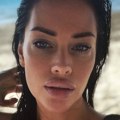 Mokra kosa, preplanulo telo! Vrelo izdanje Mine Naumović sa plaže izazvalo lavinu komentara: ''Vanserijska si žena''