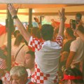 Pravo da se izuzmem iz sveopćeg veselja