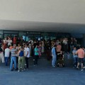 Protest ispred BioSens-a zbog smene uprave: Na čelu instituta za tehnologiju – „stručnjak za komarce“
