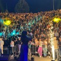 Dragana Mirković oborila još jedan rekord! Balkanska muzička zvezda estradi zadala domaći zadatak u Plužinama! Ni igla nije…
