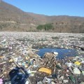 Ekološka bomba samo što ne eksplodira: 8.000 kubika smeća na Lančanici potpećkog jezera preti hidrocentrali
