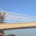 Na metar od spajanja: Peti novosadski most gotovo povezao obale Petrovaradina i Kaća, Fruškogorski koridor premostio Dunav…