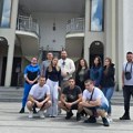 Maturanti Medicinske škole iz Leskovca na Festivalu nauke