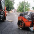 Novi kolovoz u Paraćinu: Prvi asfaltni sloj za Ulicu Nikole Pašića (foto)