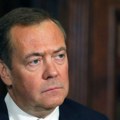 Medvedev o „mirovnoj” konferenciji u Švajcarskoj: Rusija će nastaviti da čisti teritorije od nacista