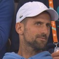 Nadal igra, Đoković gleda iz boksa rivala: Novak uživo prati Rafin meč! Nalazi se u delu predviđenom za trenere Zvereva
