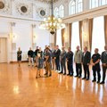 Tradicionalne novčane nagrade novosadskim policajcima i vatrogascima: Po 40.000 dinara za dvanaestoricu nagrađenih