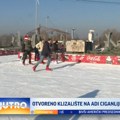 Otvoreno još jedno klizalište u Beogradu: Evo gde i koja je cena klizanja VIDEO