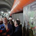 Probijanje desne cevi tunela Iriški venac, radove obilazi predsednik Srbije
