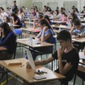 Objavljeni konačni rezultati male mature: Osmaci bolji iz matematike, lošije uradili test iz srpskog jezika