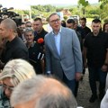 Vučić u poseti domaćinstvu Todorović u Jadranskoj Lešnici kod Loznice
