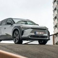 Daju ogromne subvencije za EV: Auto od 30.000 dolara može da košta manje od 14.000