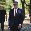 Vučić, uoči podnošenja ostavke, najavio pomilovanja i abolicije
