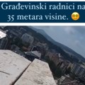 Kako može ovde da radi? Hrabri građevinski radnik snimio je spektakularan pogled s visine od 35 metara (video)