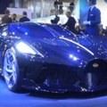 Bugatti – najskuplji praznični ukras na svetu (VIDEO)