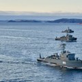 Ukrajina tvrdi da je uništila ruski ratni brod na Krimu
