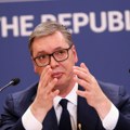Uživo Obraća se Vučić: Ja sam običan čovek, koji ima emocije...