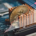 Cena skače svakog dana: Da li ste već uložili u Coinbase?