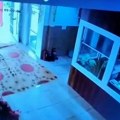 Urnebesni snimak koji je zapalio mreže: Ovakav pad još nismo videli!