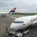 Još jedan avion iz Beograda poleteo za Dubai, evakuisaće 260 srpskih državljana