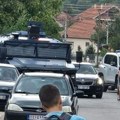 Atmosfera kao pred rat, Srbi kao u logoru: Skandalozan upad tzv. kosovske policije na sever KiM