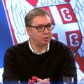 "Sutra kreće isplata uvećanih penzija"! Vučić: Imamo konstanto povećanje plata, Srbija ide napred