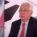 Nekadašnji ambasador Vujačić: Odlaskom u Moskvu Vučić stavio ključ u bravu na evrointegracije
