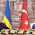 Erdogan hoće da nagovori Trampa i Putina da dođu u Istanbul
