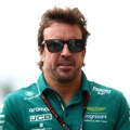 Mercedes je razlog što Alonso ne produžava ugovor…