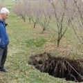 Misteriozna pojava na njivi danima plaši meštane Niko ne može da odgonetne o čemu se radi, vlasnik: Ovo mi je posebno…