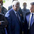 Macron stigao na razgovore u nemirima pogođenu Novu Kaledoniju