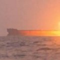 Nišanili, a onda pucali! Huti objavili simak direktnog gađanja broda: Ovako moćni kamikaza čamac pogađa metu (video)