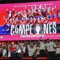 Gibraltar prikuplja pravne savete zbog skandiranja španskih fudbalera na proslavi titule