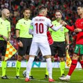 Kako bi reagovali u Srbiji? Zielinski o selfiju sa Ronaldom