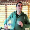 Grujin geografski atlas od pivskih čaša