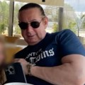 Sve na njemu puca, ne preskače treninge! Jašar Ahmedovski pokazao mišiće u sedmoj deceniji života: ''Svaka ti čast''