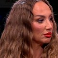 Stanovi joj vrede 600.000 evra, a ima i kuću na planini: Naša pevačica u 36. ostala udovica, sama podiže sina