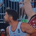 Srbija pokradena na pravdi boga protiv Letonije! Ovako su nas sudije opljačkale u polufinalu SP! (video)