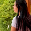Kaća Grujić pokazala luksuzno imanje u Crnoj Gori: Pevačica uživa u prirodi, oko nje svuda zelenilo, a kuća od drveta…