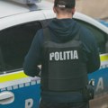 Dečak star 13 godina osumnjičen za napad nožem na nastavnicu i učenika u Rumuniji