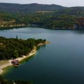 Užas kod Borskog jezera Voda izbacila telo utopljenika?